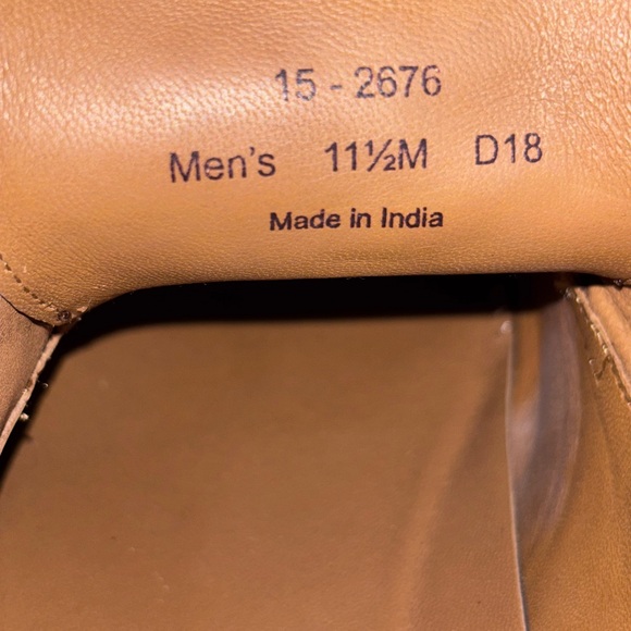 Johnston & Murphy Suites Series sheepskin wingtip Oxford shoes SZ 11.5 - Picture 9 of 9